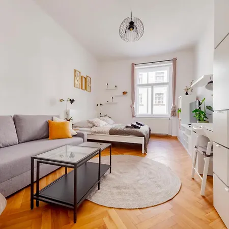 Premium Nearby Centre Prague